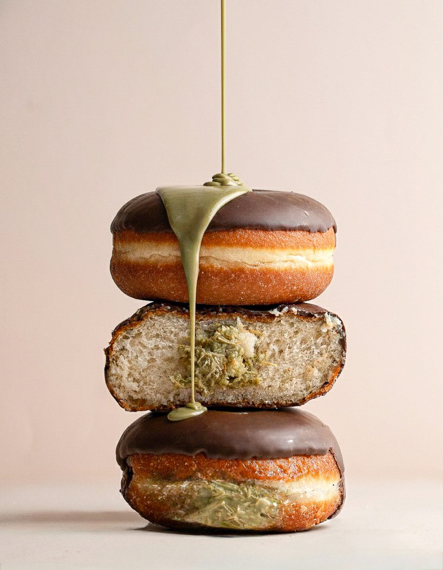 Box de beignets fourrés façon tiramisu